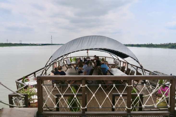 Vue panoramique depuis le pont supérieur.