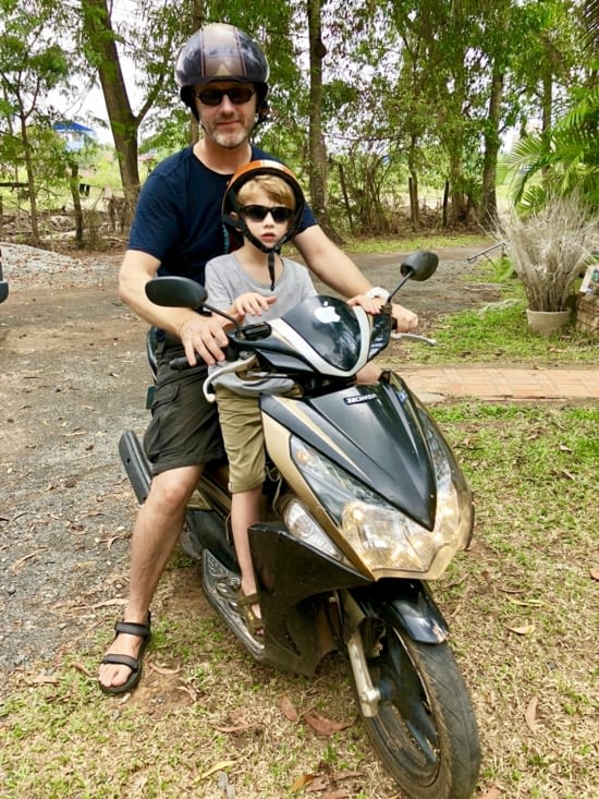 Notre flamboyante monture pour la journée.