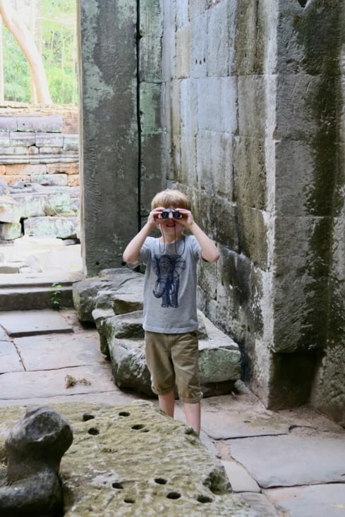 Où est la sortie ?!