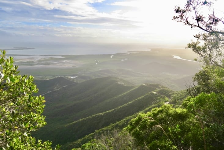 Un drapé de verdure carressé par la lumière rasante de fin d’après-midi...