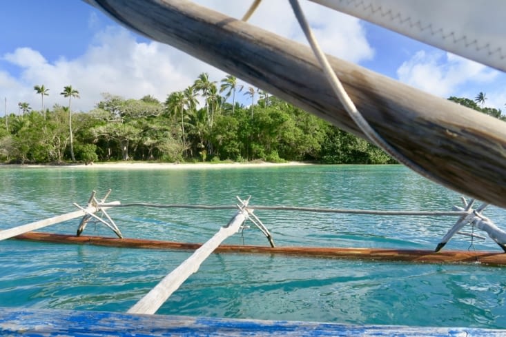 .Passage étroit entre les deux berges...