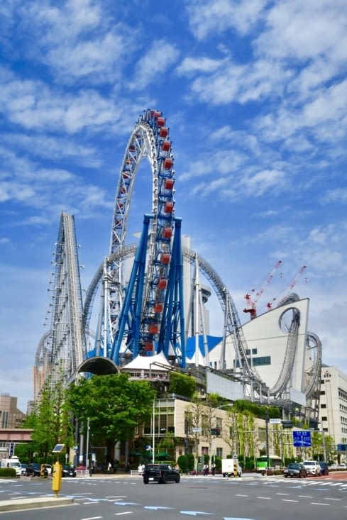 Juste en face de l’hôtel, le Tokyo Dôme, stade de baseball...
