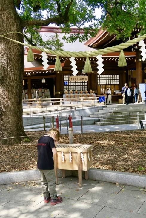 Un moment de recueillement.