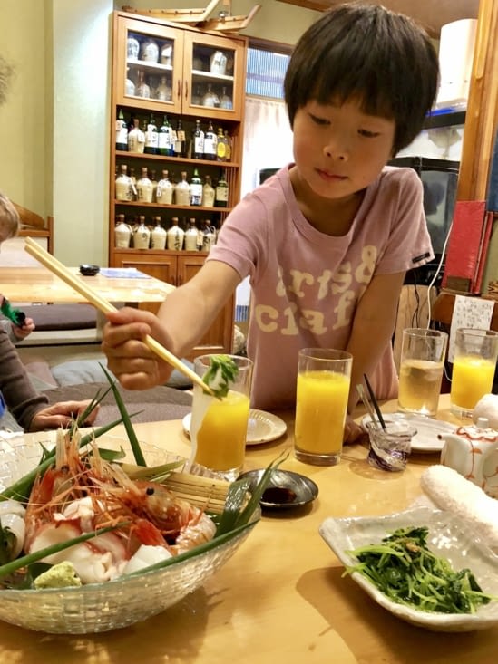 Belle dextérité aux baguettes !