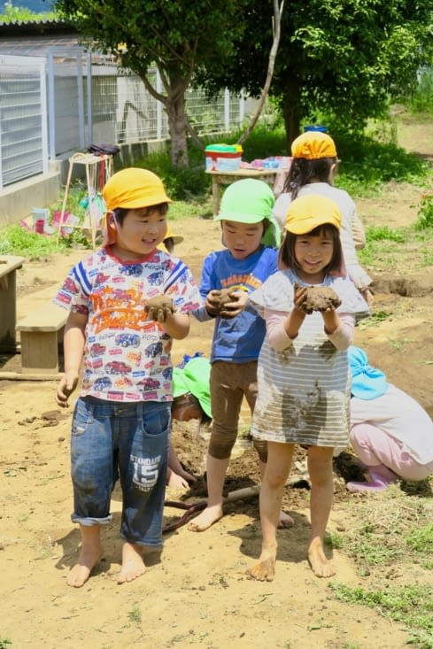 On imagine les batailles de boules de neige en hiver !...