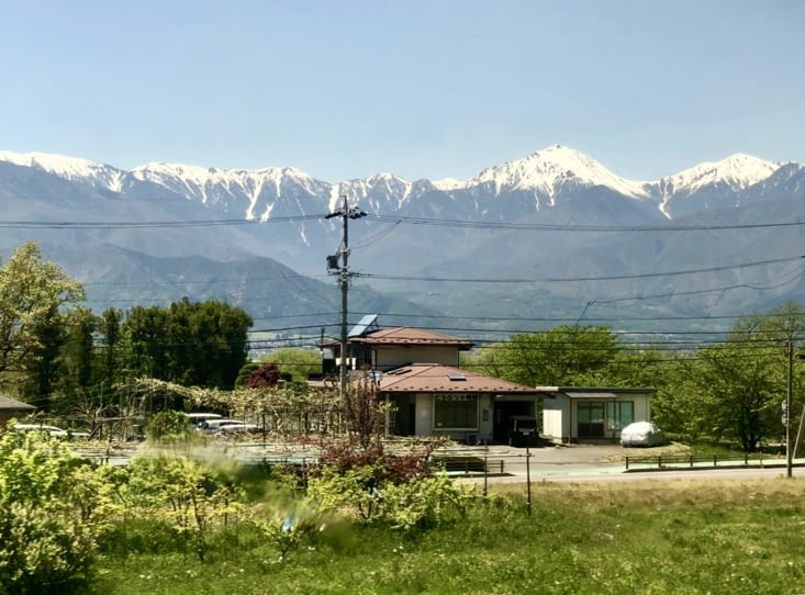 Et les sommets enneigés des « Alpes japonaises ».