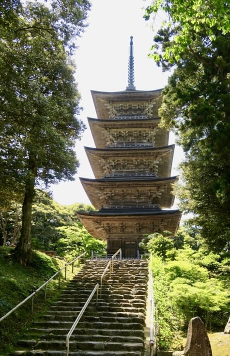 La magnifique pagode de 35 m de haut, construite il y a 400 ans.