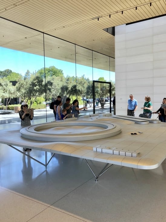 La maquette du Circle, réalisé en 2017 par l’architecte Norman Foster.