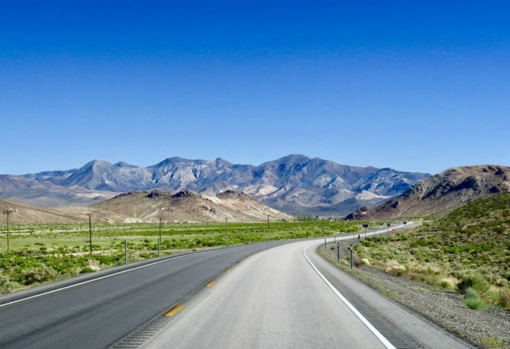 Le paysage change radicalement..