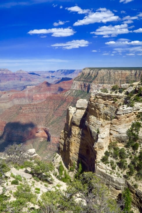 10 km à pieds sous un soleil de plomb... mais quelles vues !!