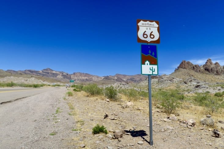 ... et on emprunte une petite portion des 3.670 km de la mythique Route 66.