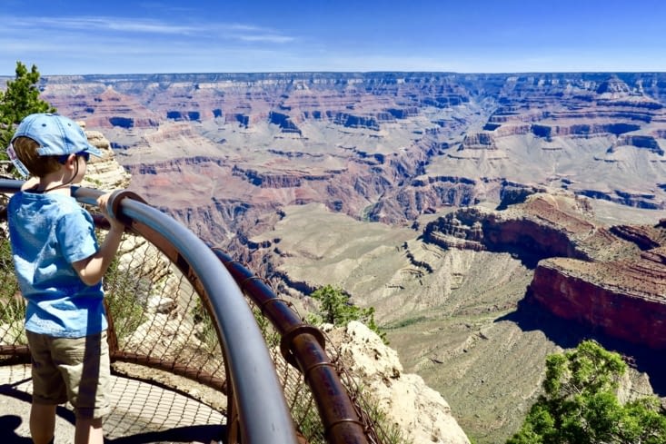 Tadaaaa ! Voilà donc le Grand Canyon, depuis le Mather Point.