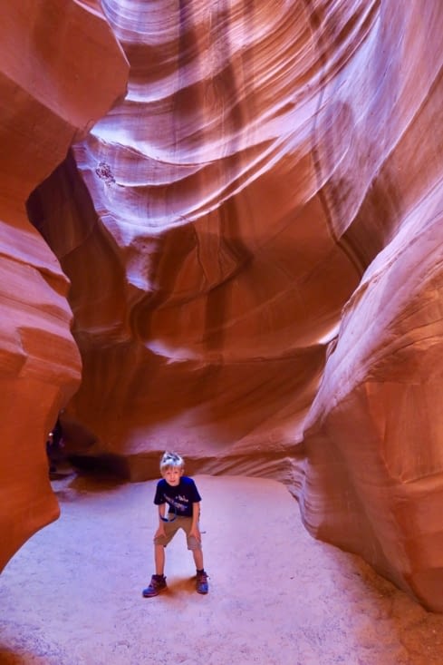 Nous sommes dans la place ?