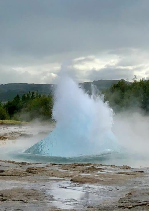 Attention, le voilà !