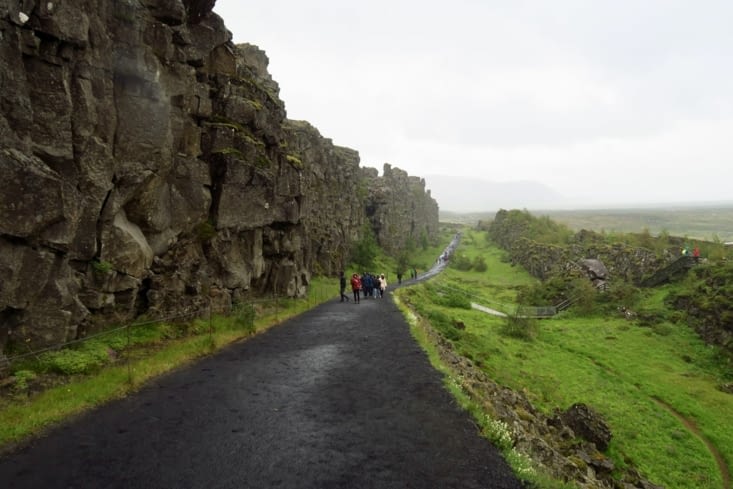 Et il y a même un chemin.