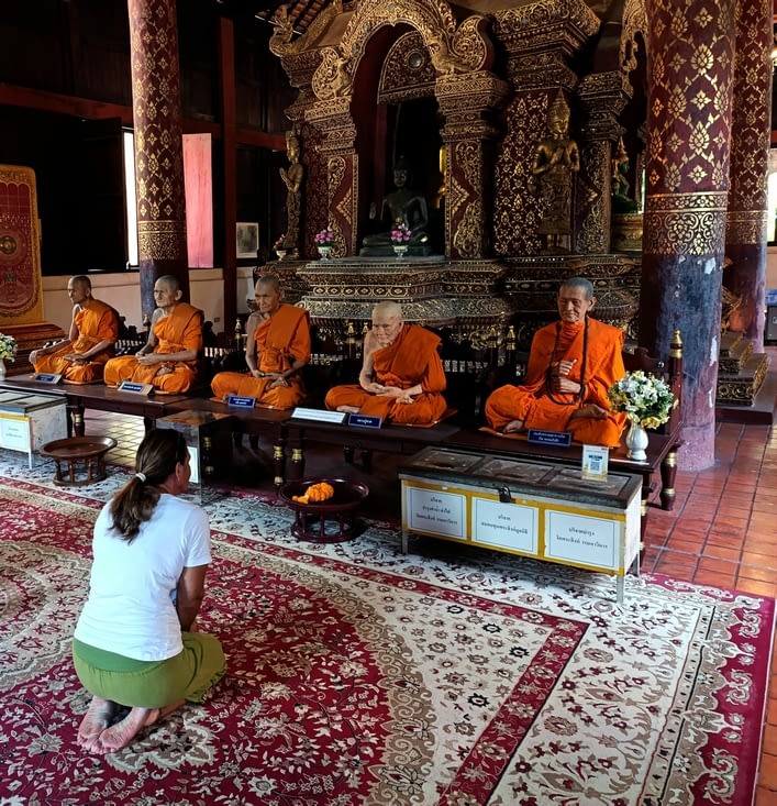 Entretien avec les moines....