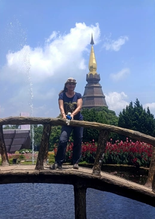 Mais oui Doudou a trouvé une très jolie fleur