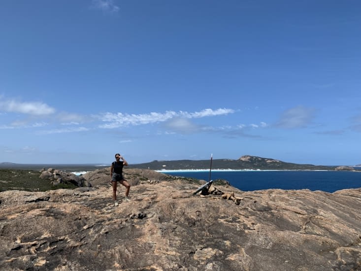 Ça grimpe mais la vue est à couper le souffle ! ??