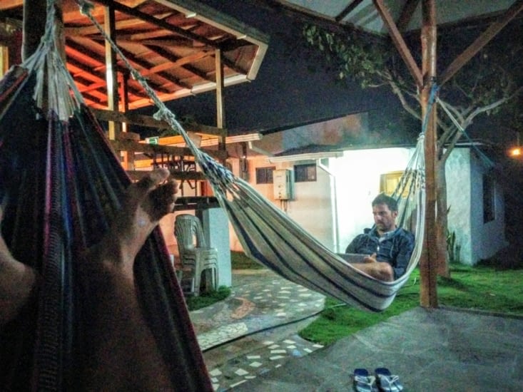 Pause hammacks à l'auberge