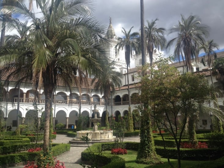 Le couvent San Francisco qui accueille un musée d'art religieux... Pas trop mon truc les Christs ensanglantés sur leurs croix.