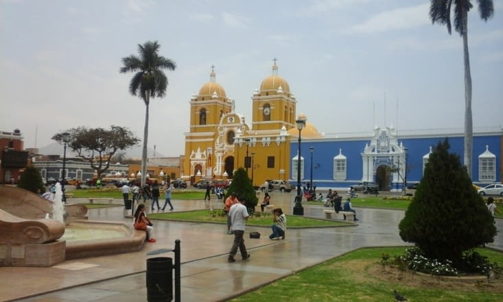 La Plaza de armas de Trujillo