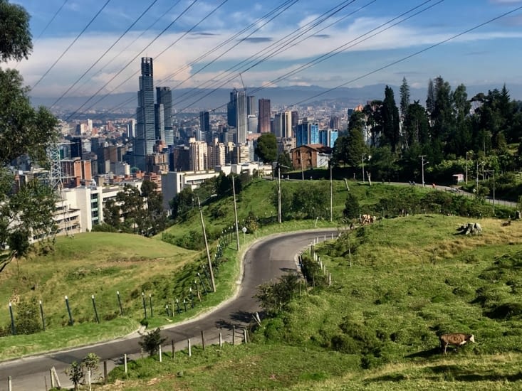 Vue sur Bogota, la ville est immense !