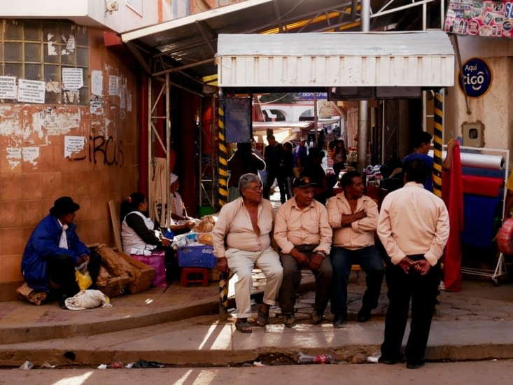 Marché - Sous haute surveillance ^^