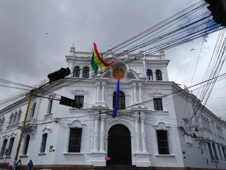 Université cachée par le réseau EDF Bolivien ^^