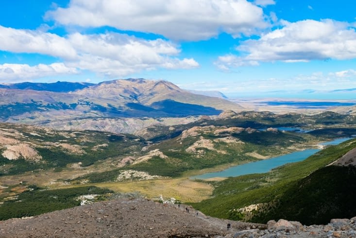 La vue au (vrai) sommet qui fait face au...