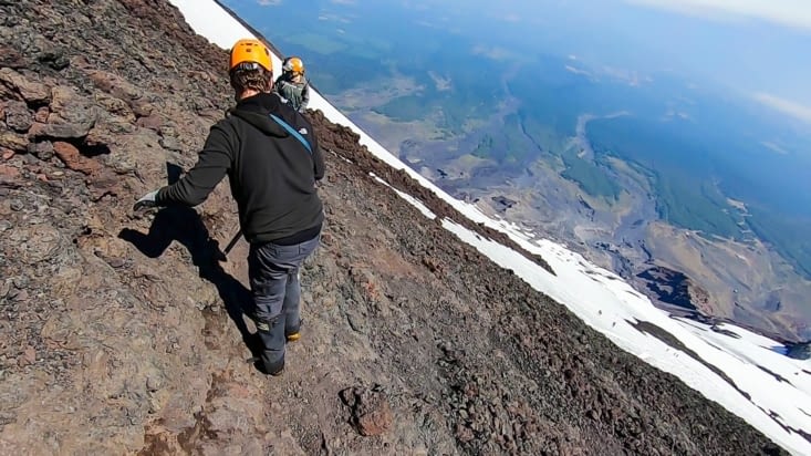 Volcan Villarrica - On entame la resdescente !