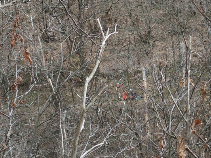 En regardant bien, on peut voir Ginou grimper.