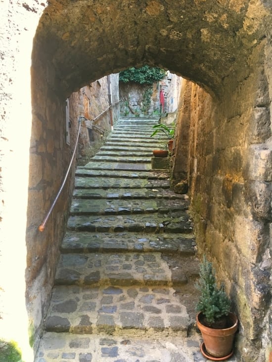 Une  petite rue d'Orvieto