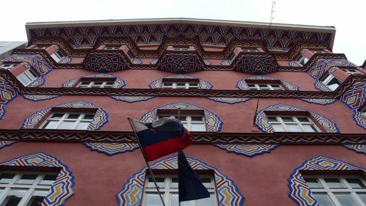 Une maison aux peintures originales