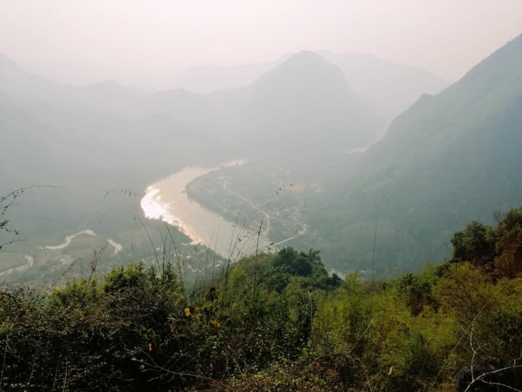 Point de vue sur Nong Khiaw.