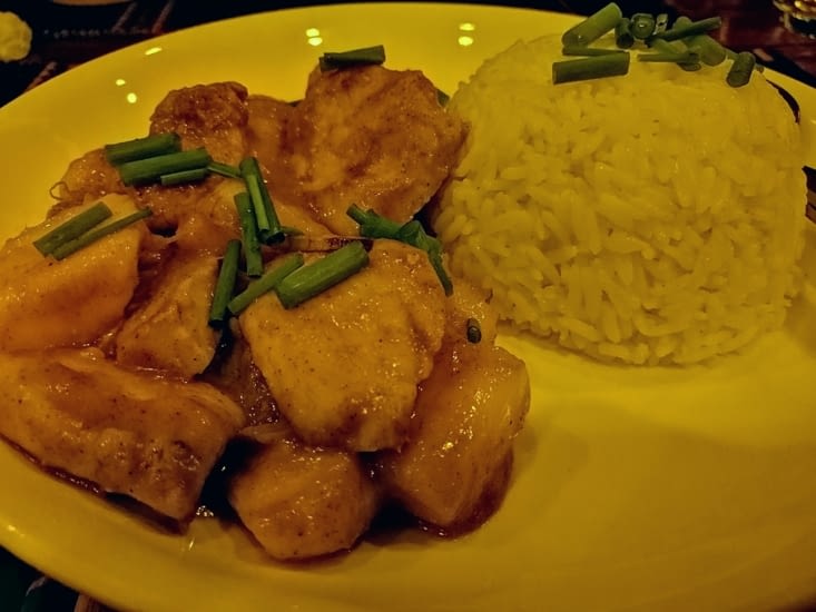 Délicieux poulet mangue chez Fred et Lea