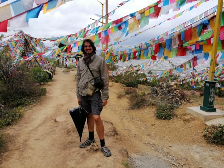 Benji au temple Baiji.