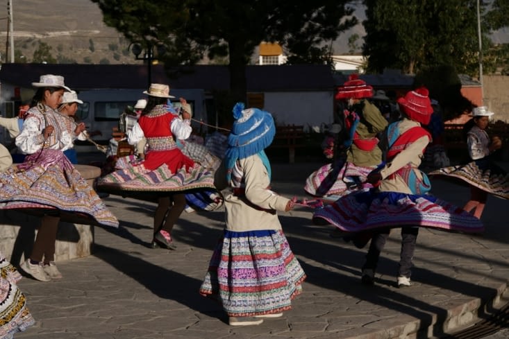 Danse traditionnelle / Traditional dance
