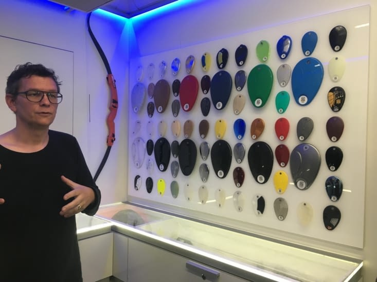 Très coloré tout ça ... les échantillons de plastique