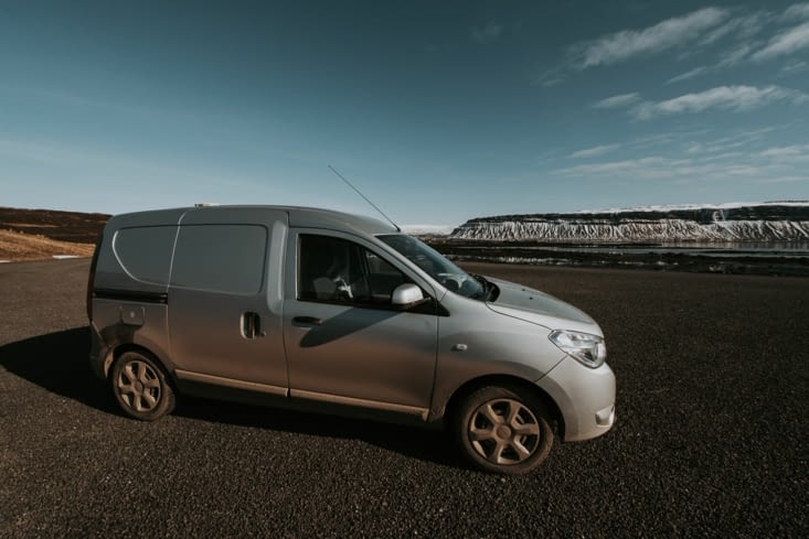 Il est beaucoup moins propre et je ne te montre pas l'intérieur...