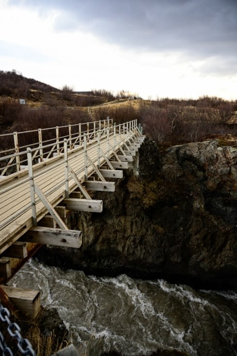 Pont au dessus Hvítá