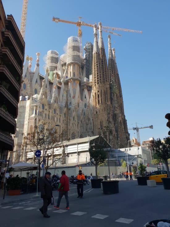 Ensuite nous nous rendons à la Sagrada familia