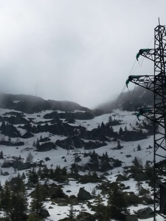 Alors normalement on aurait dû passer au niveau de l'encoche à 1950m ?