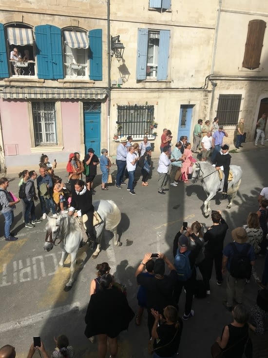 Entrée des artistes!