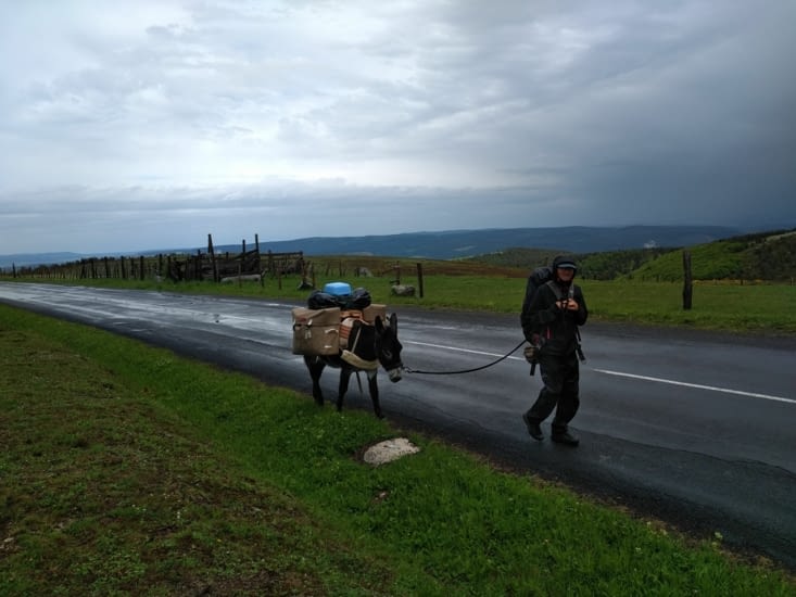 Le vent, la pluie, le tonnerre... et quoi de +... j'en a marre  ;(