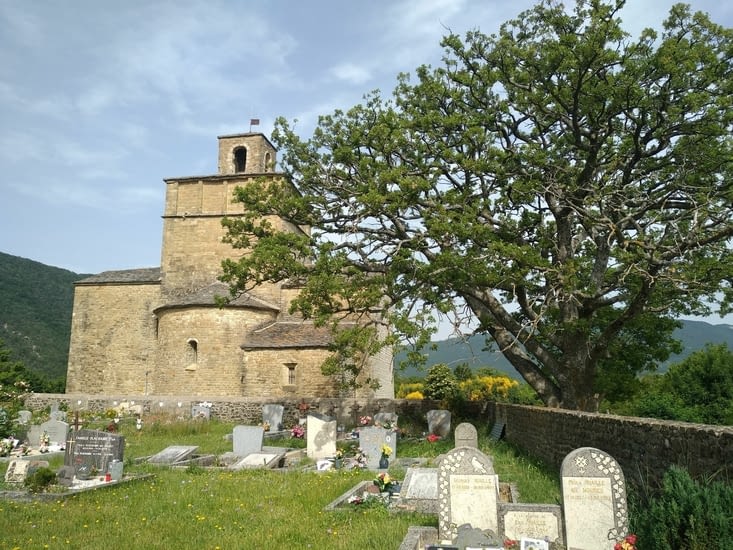 En passant par Comps,