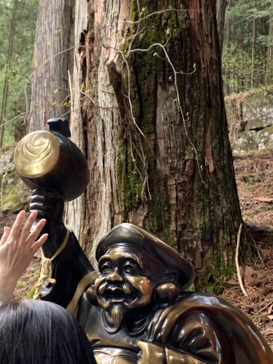 La statue d’entrée