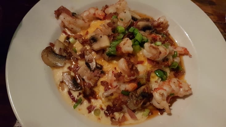 Crevettes et grits (suuuper bon!)