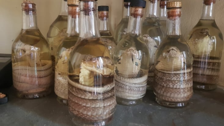 Flacons un peu inquiétants...