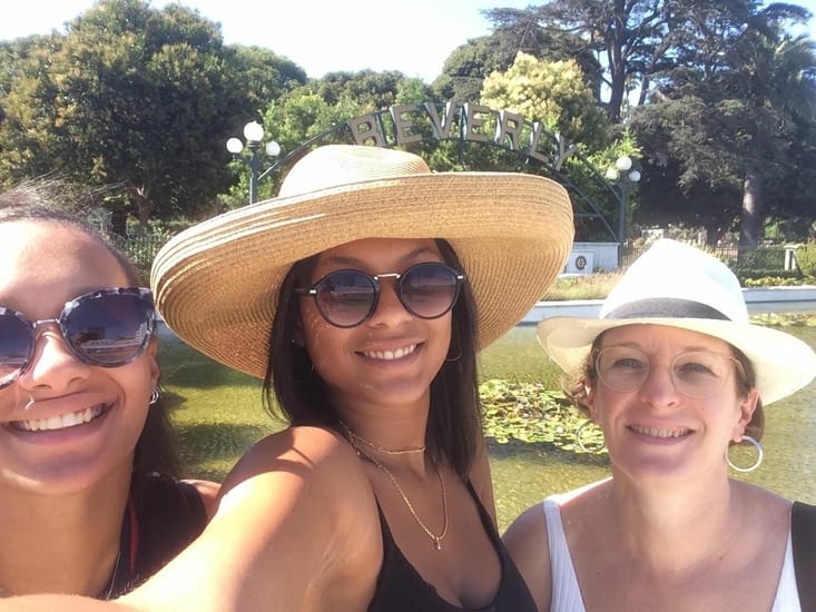 Pause devant le célèbre panneau de Beverly Hills
