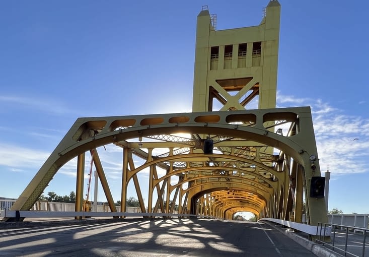 Tower Bridge - Icône doré de Sacramento